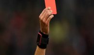 Thẻ đỏ là gì? Tìm hiểu về luật thẻ đỏ trong bóng đá
